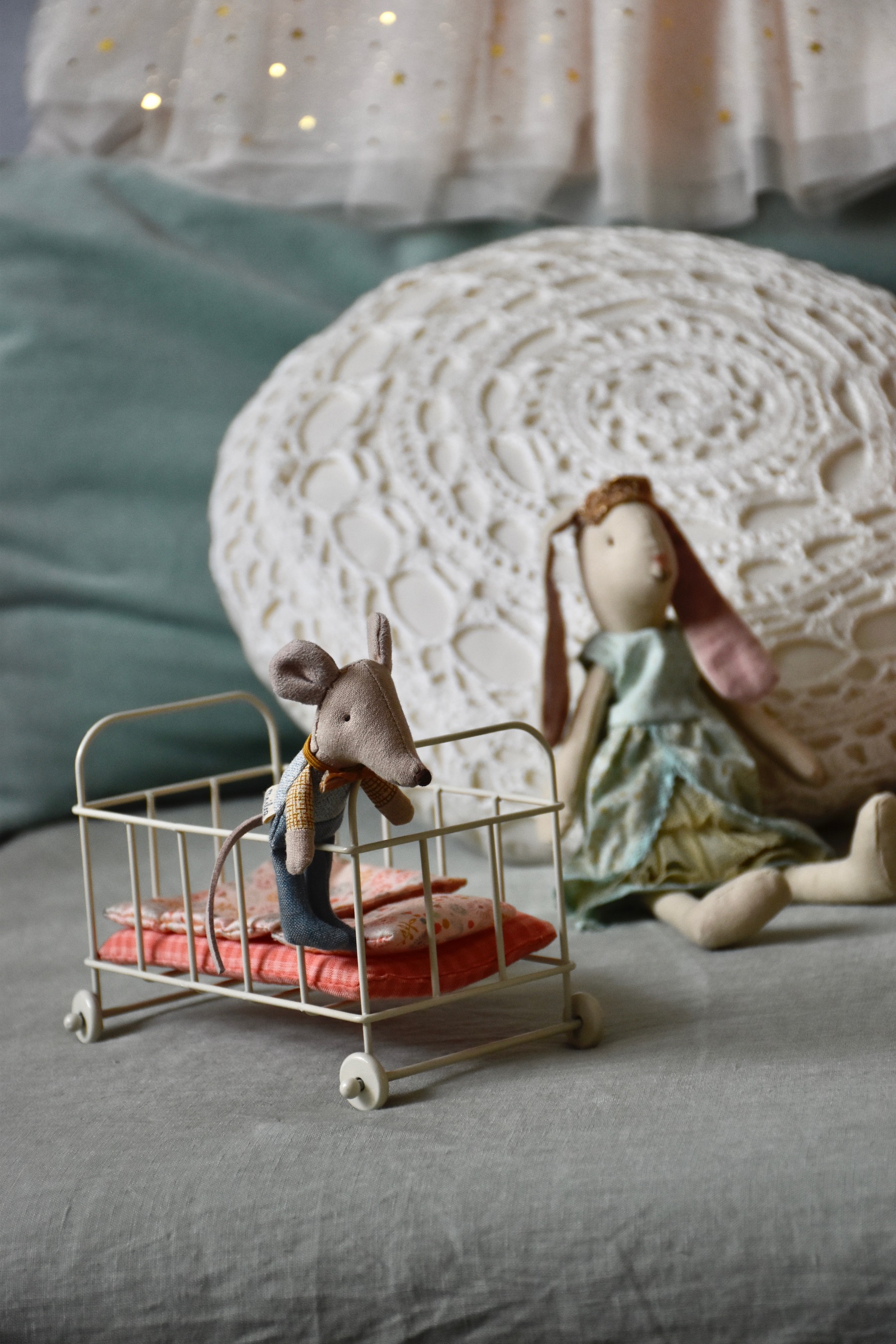 PetitsouriredesignPortraitMaileg5